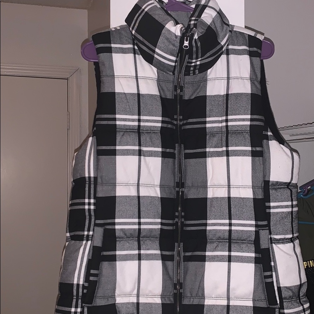 I’m selling a black and white California coat